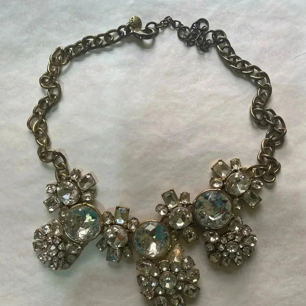 J Crew preppy flower crystal chunky statement necklace adjustable